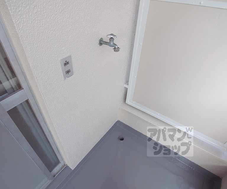 その他部屋・スペース　洗濯機置き場。