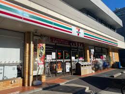 コンビニ　セブンイレブン市川妙典店（コンビニ）まで308m
