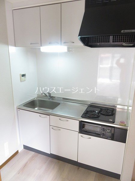 キッチン　2口ガスコンロシステムキッチンです。