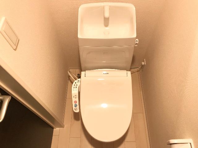 トイレ　シャワー付トイレ（イメージ）