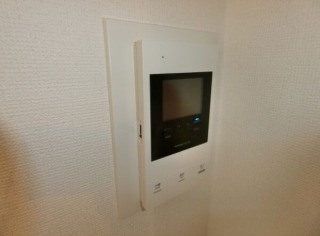 セキュリティ　安心のモニターフォンです