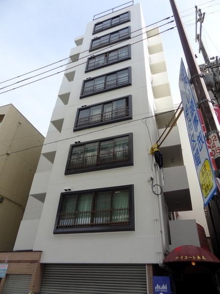 建物外観　★８階建★