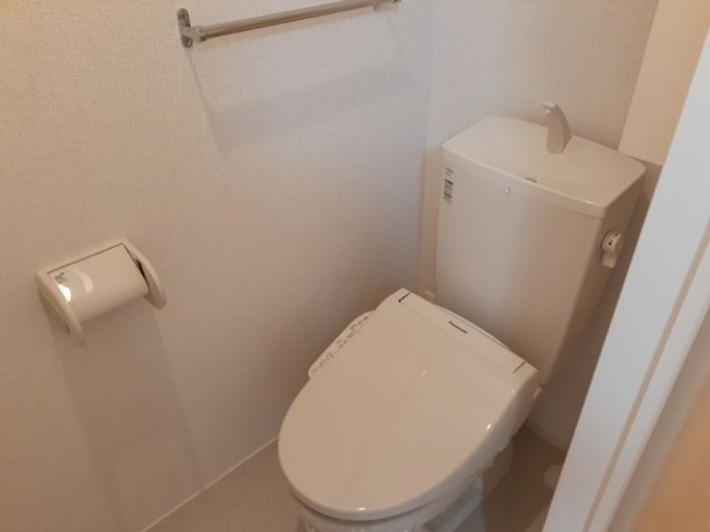 トイレ　図面と現状に相違がある場合には現状を優先