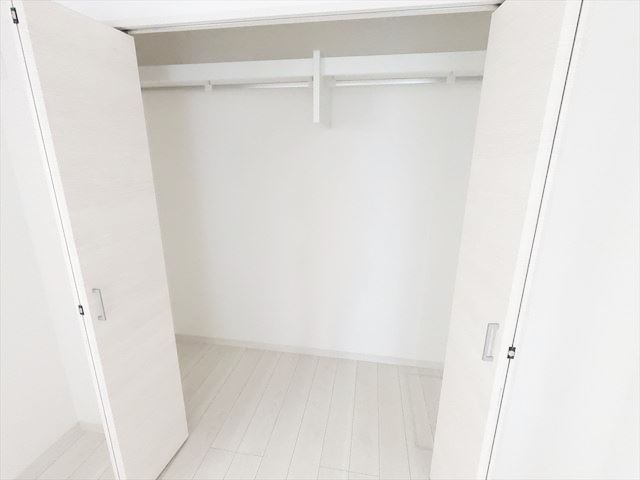 収納　クローゼット