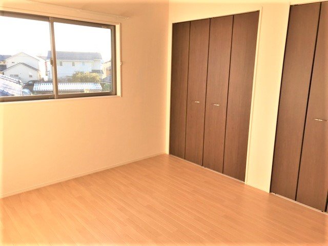 その他部屋・スペース　掲載写真は同型の左右反転の部屋を掲載しております。仕様等が異