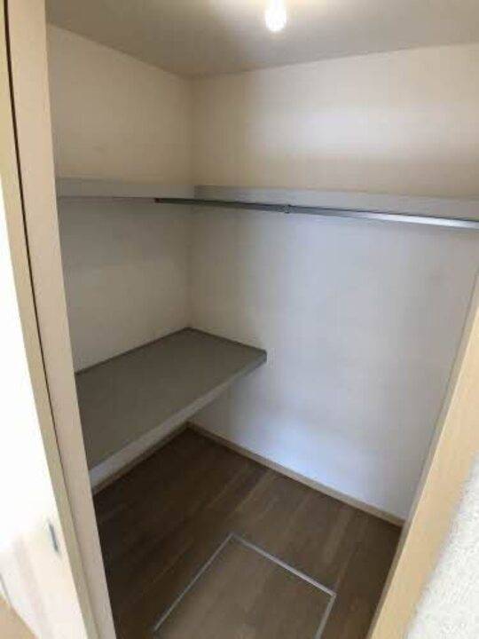 収納　ウォークインクローゼット