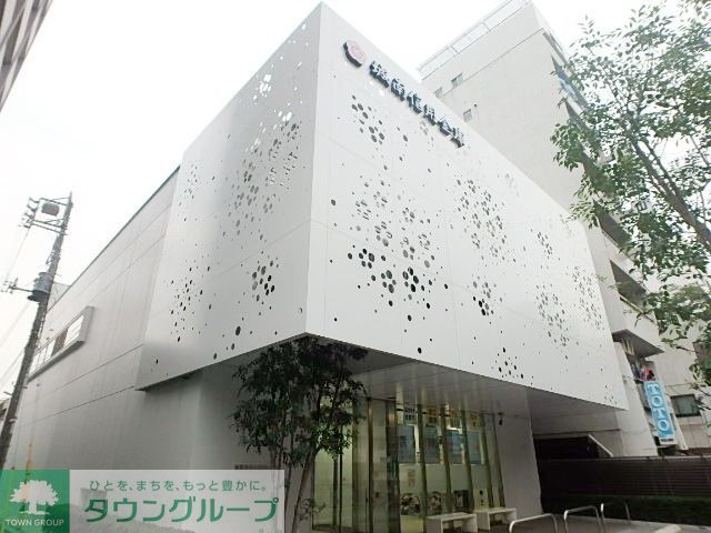 銀行　城南信用金庫中野支店（銀行）まで731m