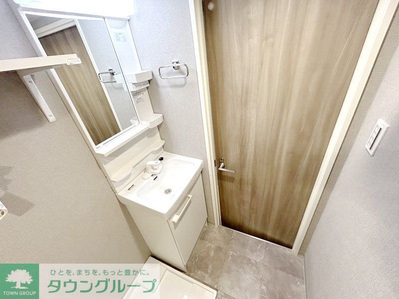 洗面設備　お部屋探しは株式会社　タウンハウジング　までお気軽にお問合…