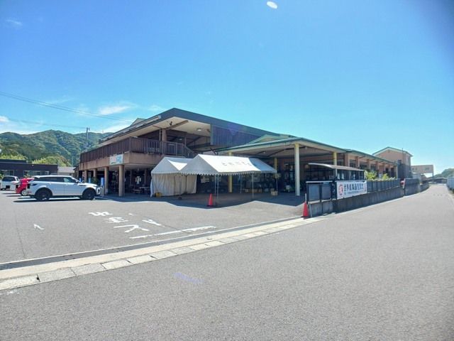 その他　とれたて広場様（その他）まで550m