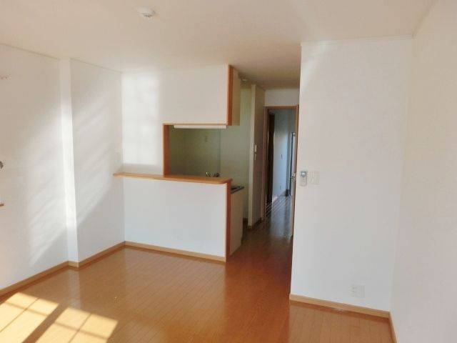 その他部屋・スペース　カウンターキッチンのお部屋です。
