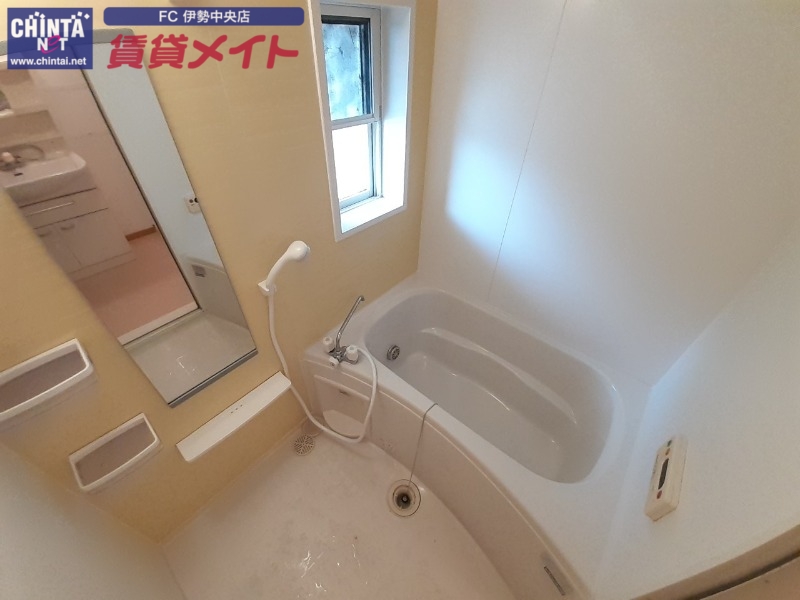 バス・シャワールーム　同型タイプのものです
