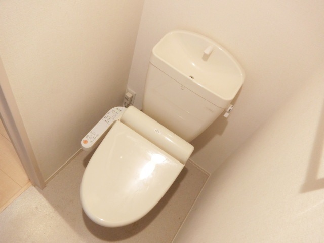 トイレ　ウォシュレット