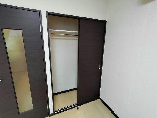 収納　?