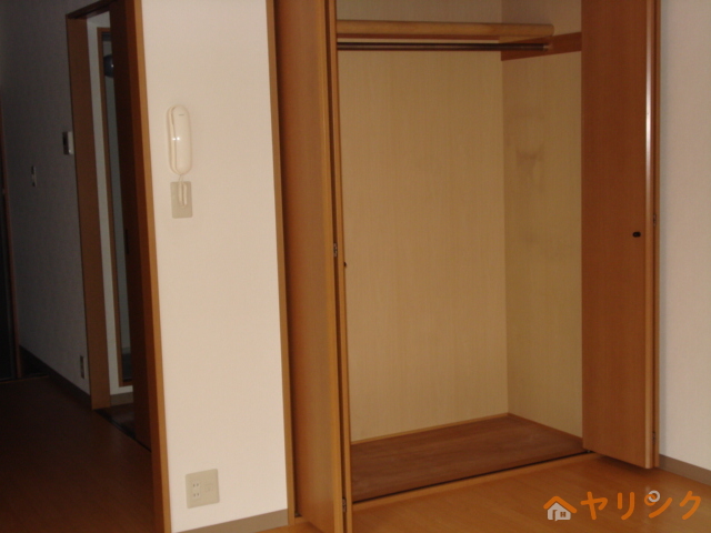 収納　クローゼット