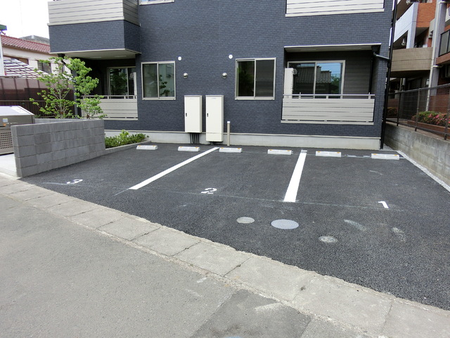駐車場　敷地内駐車場（空き確認要）Ｎｏ３小型車のみ