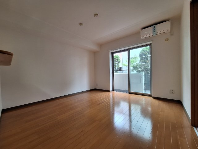 居室・リビング　★キレイなフローリングのお部屋です★