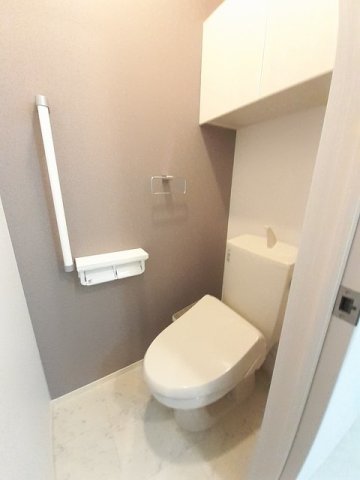 トイレ　ゆったりとした空間のトイレです