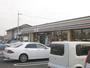 コンビニ　セブンイレブン伊勢崎市民病院前店（コンビニ）まで842m