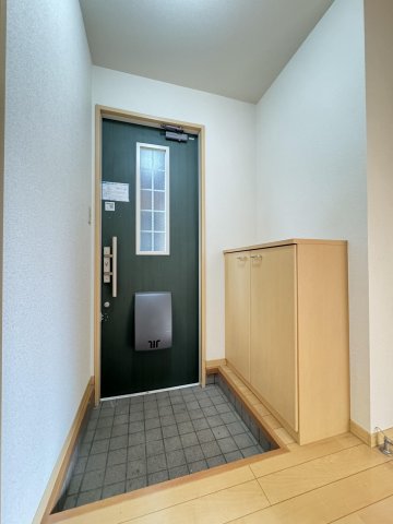 玄関　きれいな玄関です♪