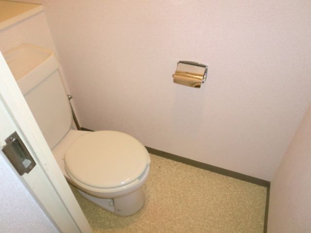 トイレ　ゆったりトイレです。