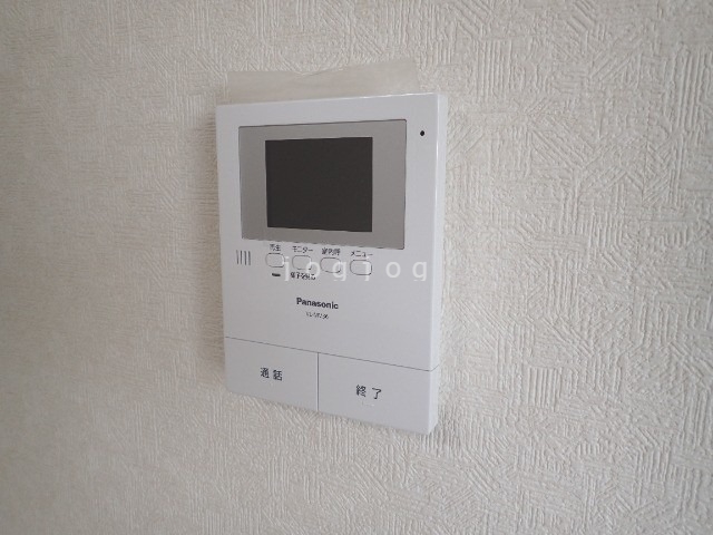 セキュリティ　モニター付きインターホンで来客確認も安心です！