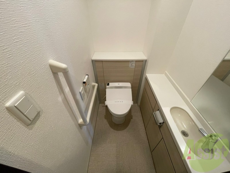 トイレ　トイレです。ウォシュレット付を探している方、おすすめです。
