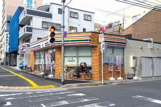 コンビニ　セブンイレブン広島西十日市店（コンビニ）まで210m
