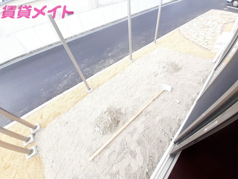 庭　同型の写真です