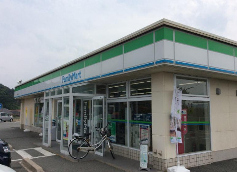 コンビニ　ファミリーマート 鳥取浜村店（コンビニ）まで860m