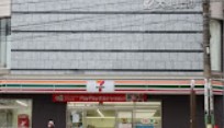 コンビニ　セブンイレブン 川崎百合ヶ丘駅前店（コンビニ）まで239m