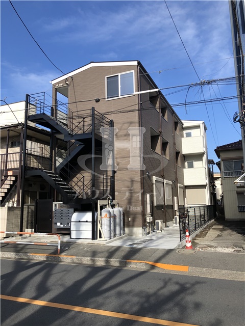 建物外観　落ち着いた雰囲気の外観です