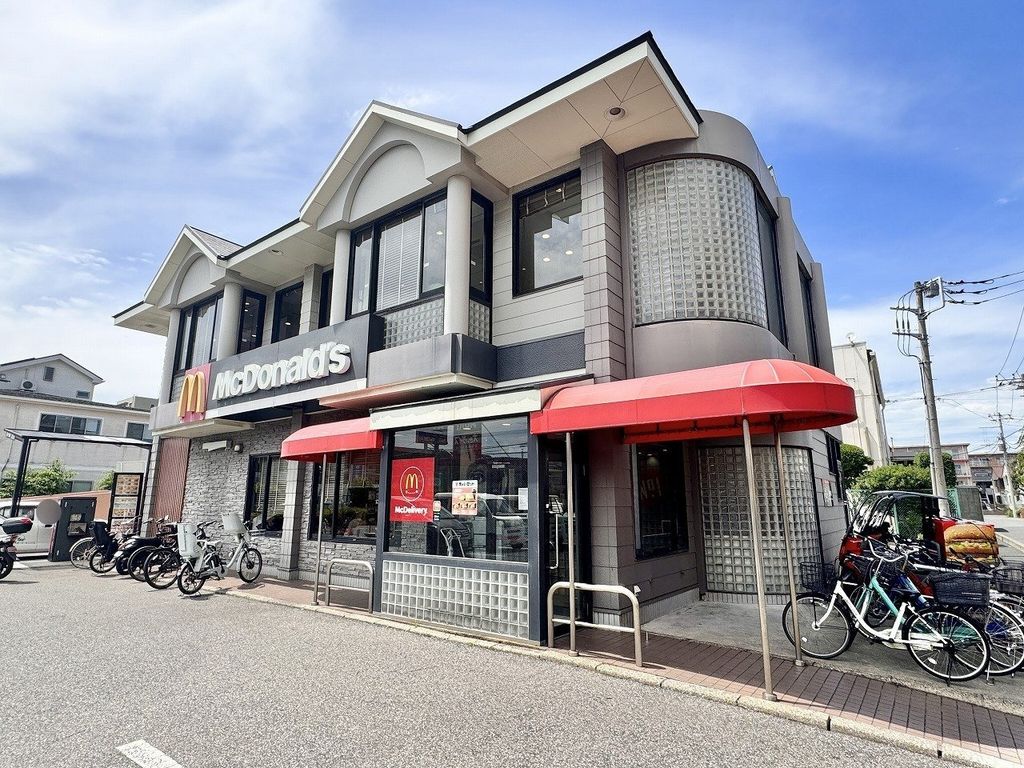 飲食店　マクドナルド 薬円台店（飲食店）まで100m