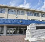 中学校　札幌市立篠路西中学校（中学校）まで1403m
