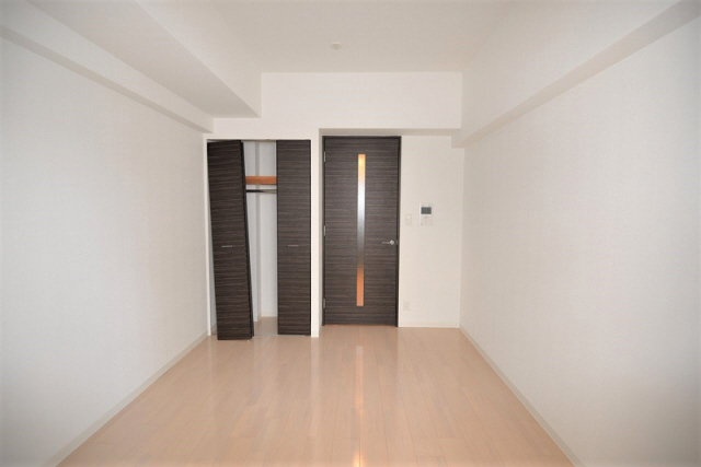 居室・リビング　写真は同マンションの違うお部屋のものです