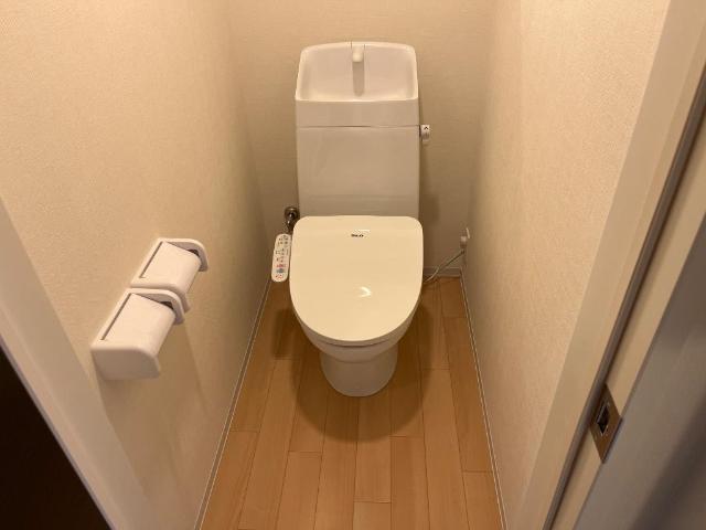 トイレ　シャワー付トイレ（イメージ）
