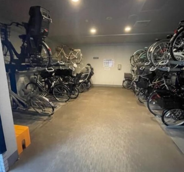 駐車場　駐輪場