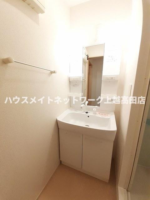 洗面設備　洗髪洗面化粧台