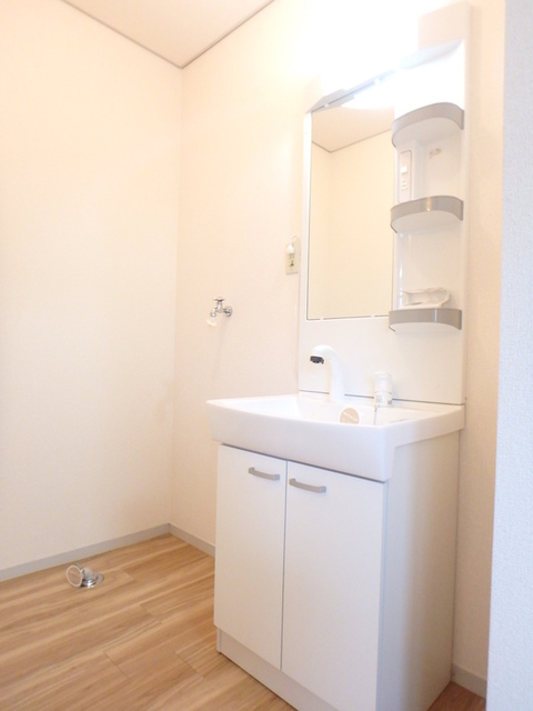 洗面設備　洗面室