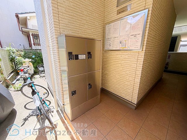 地下鉄桜通線 桜本町駅 徒歩3分 3階建 築8年の外観写真