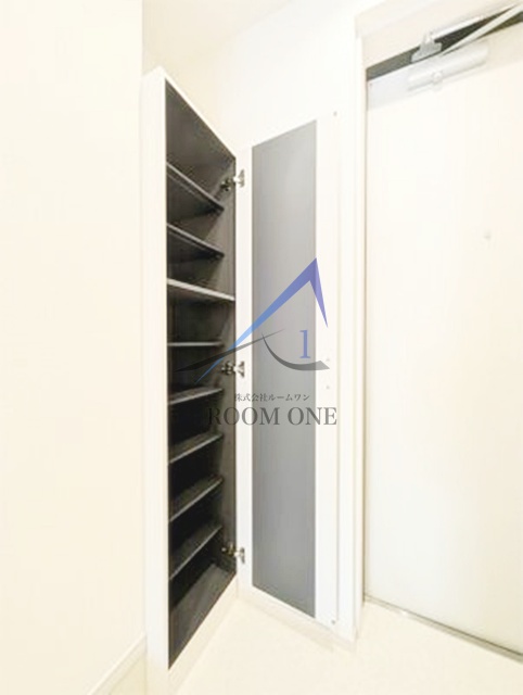 玄関　玄関です。