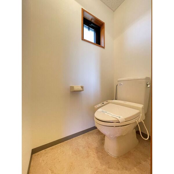 トイレ　ゆったりとした空間のトイレです
