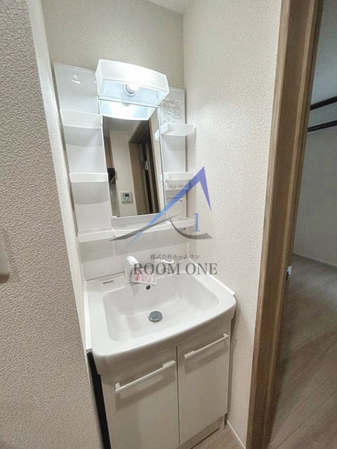 洗面設備　洗面台です。
