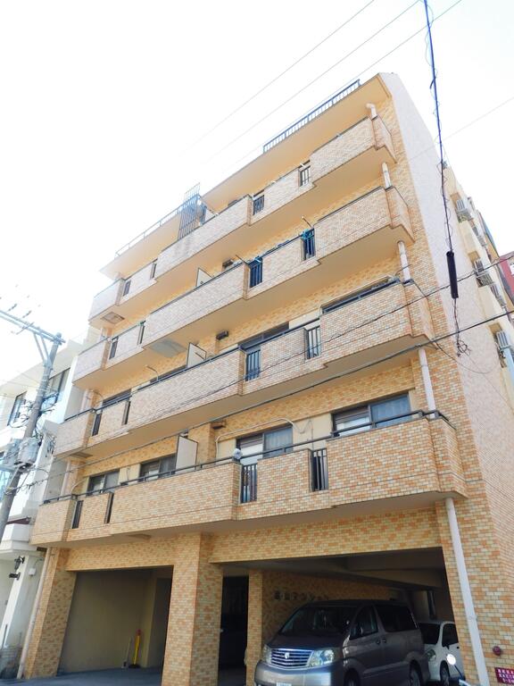 3LDK Mansion in Naha, Okinawa — photo 3 of 3