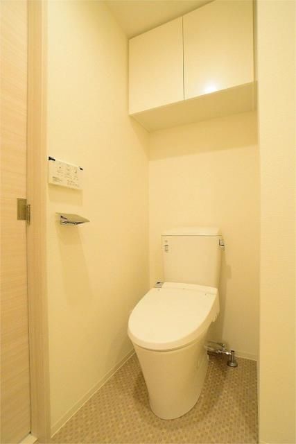 トイレ　落ち着いたトイレです