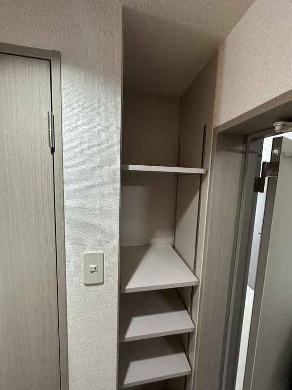 玄関　シューズボックス完備です。