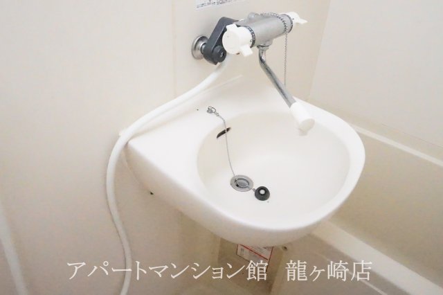 洗面設備　※同タイプ