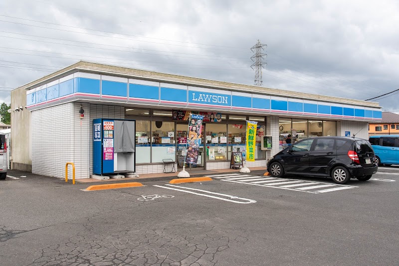 コンビニ　ローソン（コンビニ）まで407m