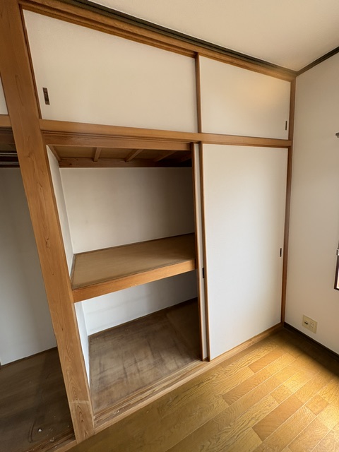 石津町西4丁戸建貸家の内装写真