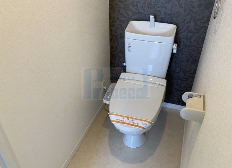 トイレ　別部屋参考写真