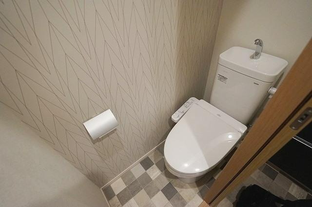 トイレ　同型タイプ
